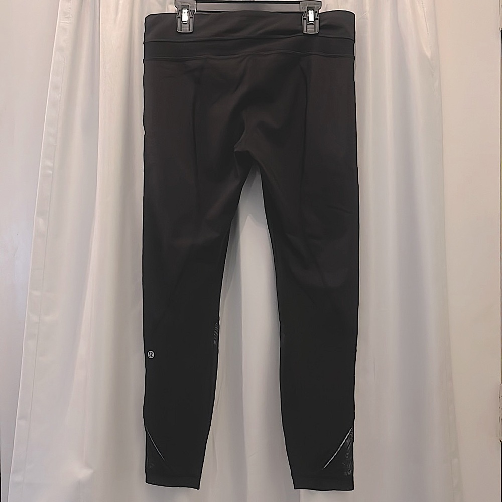 Lululemon Compression Running Capris - image 4